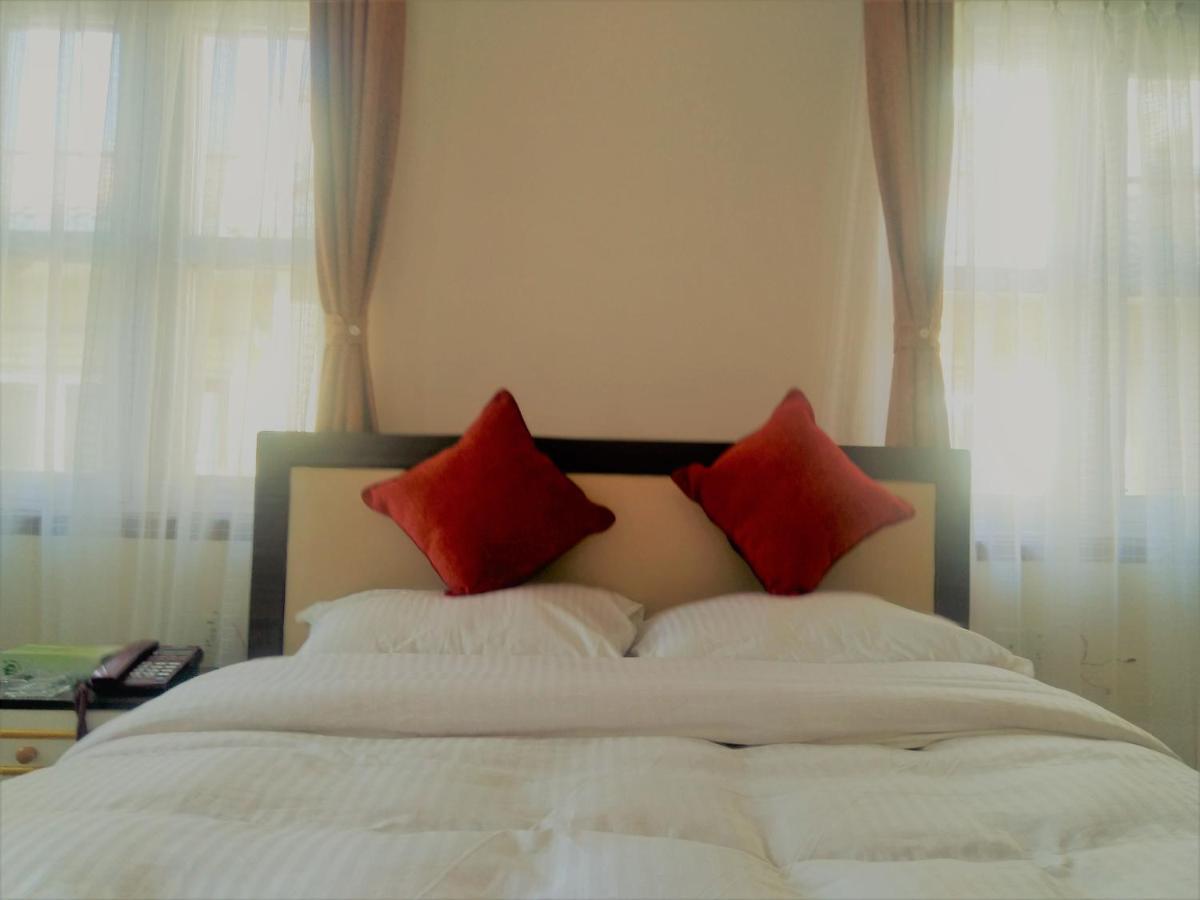 Hidden Leaf Bed & Breakfast Lalitpur Exterior photo