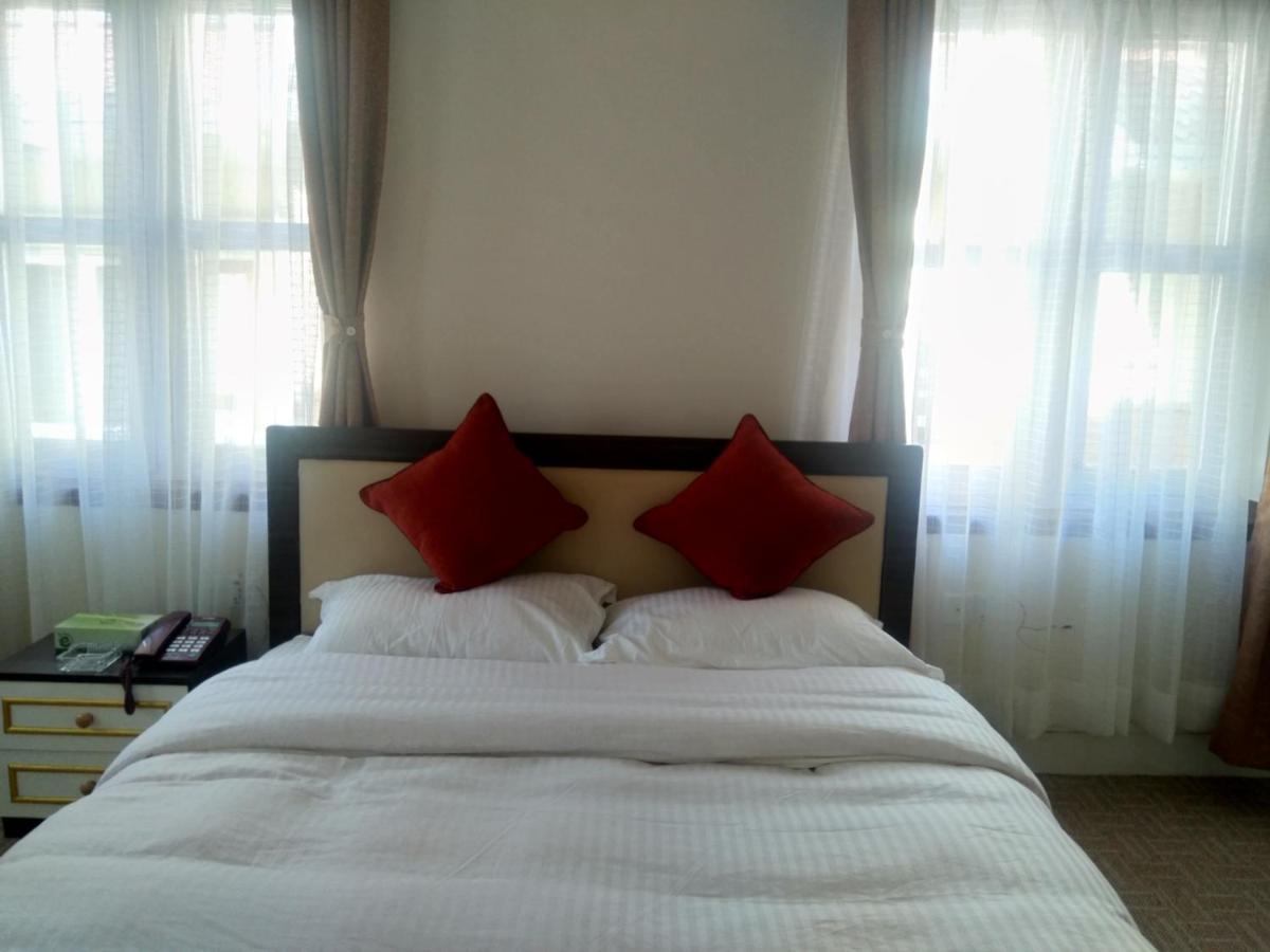 Hidden Leaf Bed & Breakfast Lalitpur Exterior photo