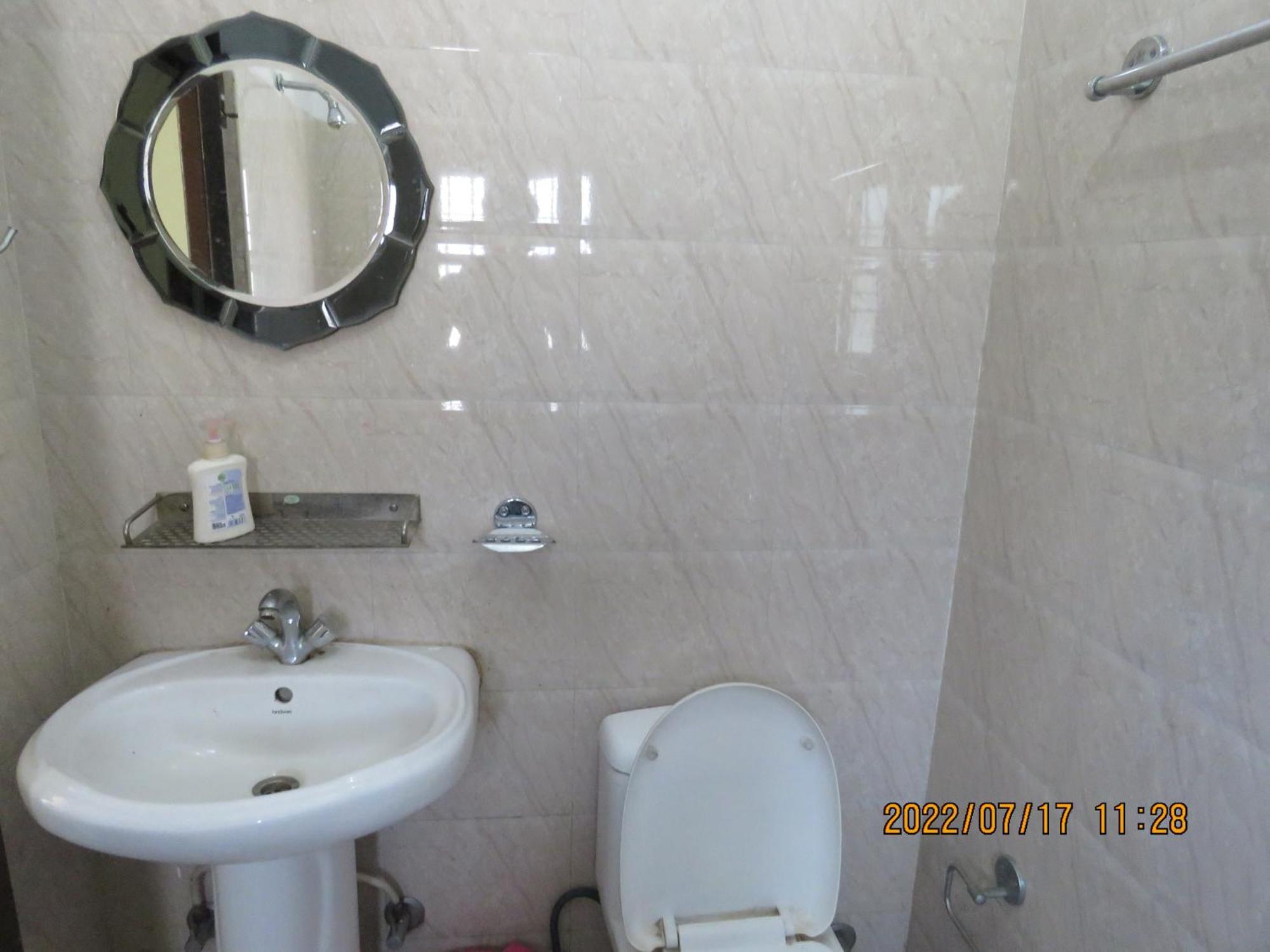 Hidden Leaf Bed & Breakfast Lalitpur Exterior photo